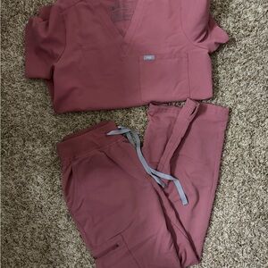 Figs Mauve Scrub Set